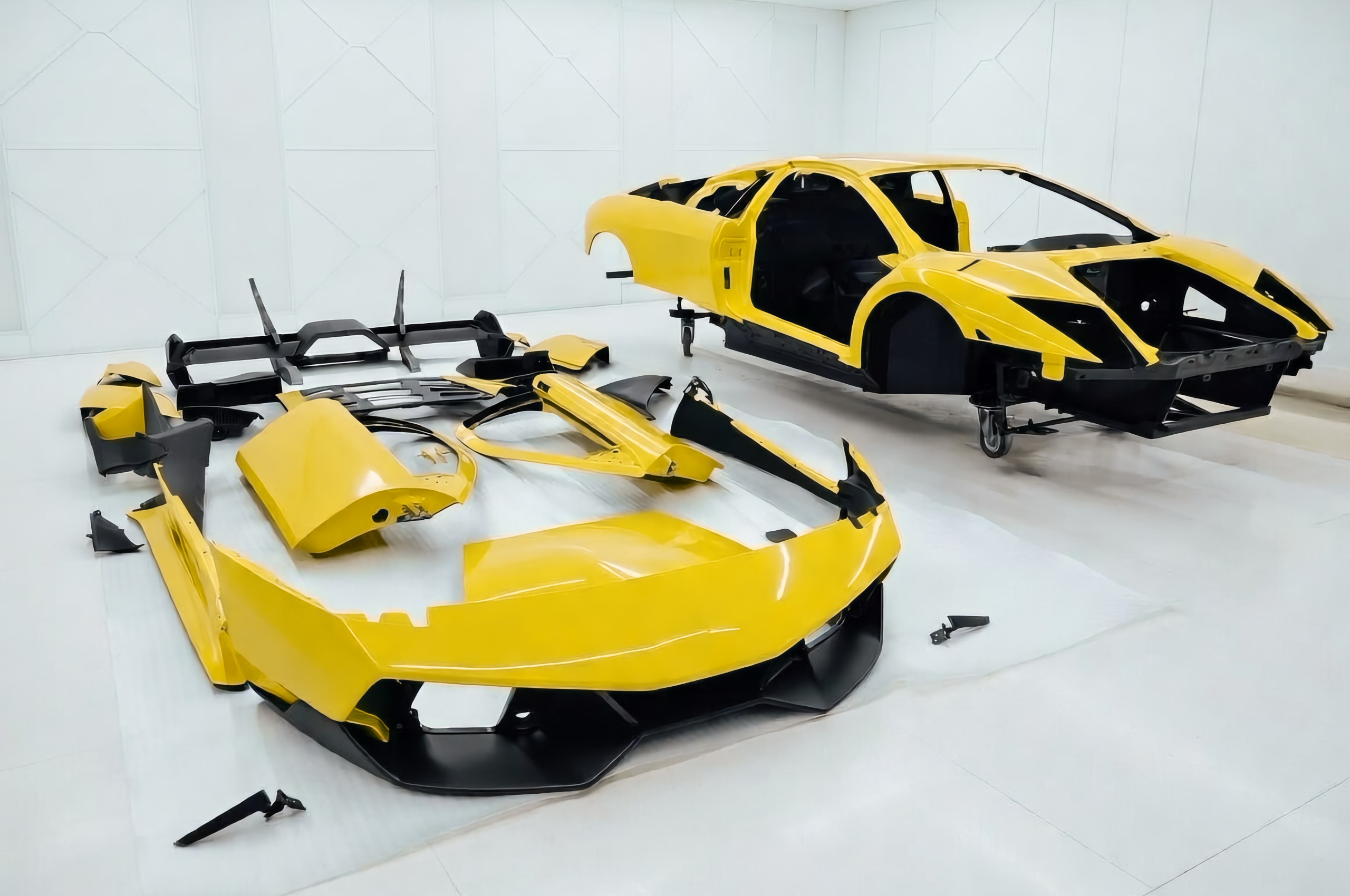 Lamborghini Murcielago SV Super Veloce LP670 Built in Progress with Carbon Fiber Body Kit