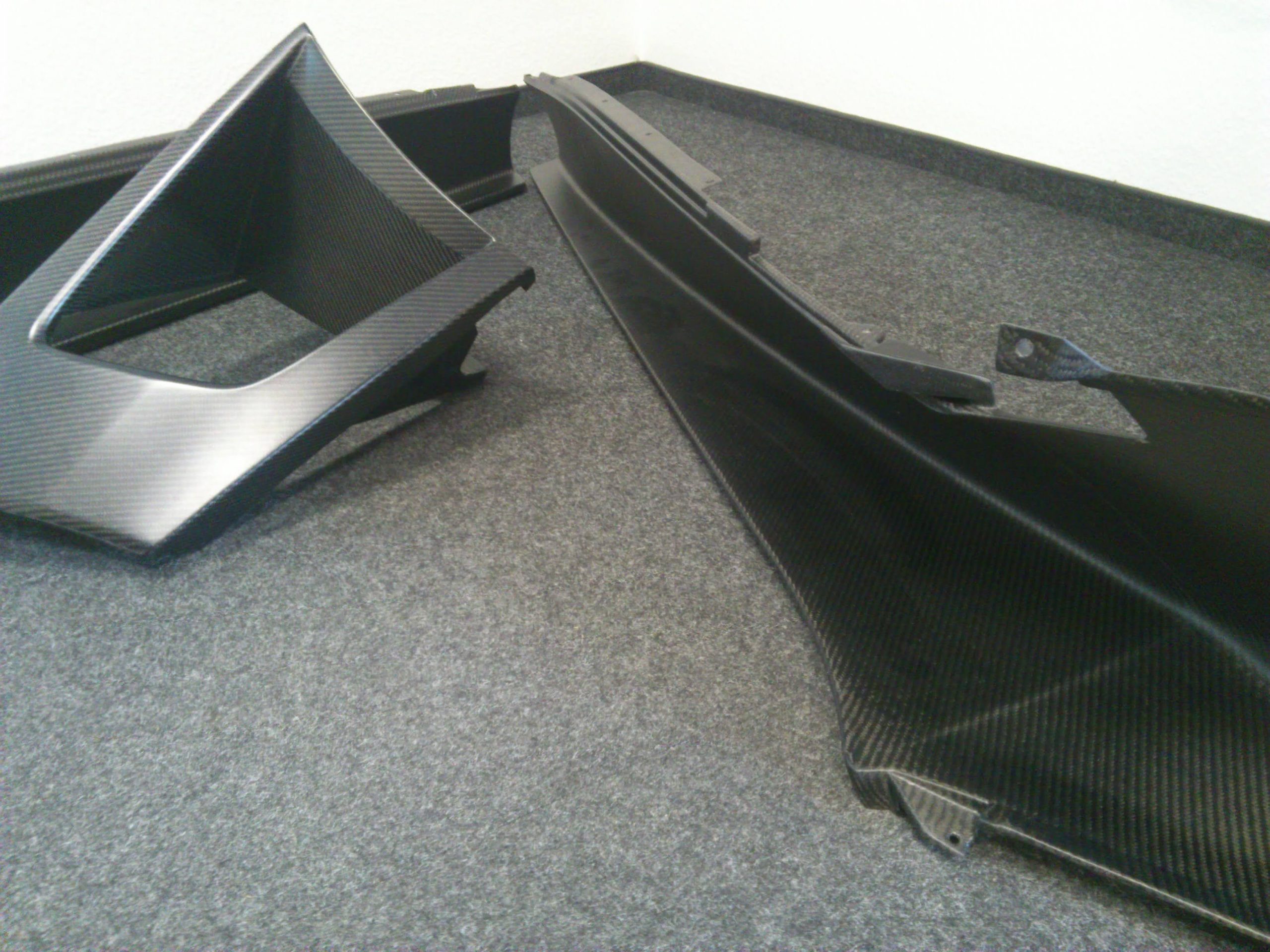 Lamborghini Murcielago LP670 SV Superveloce Carbon Fiber Side Skirts