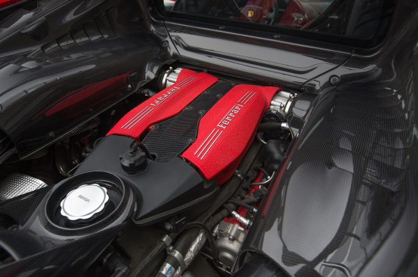 Ferrari 488 GTB Carbon Fiber Engine Kit Panels