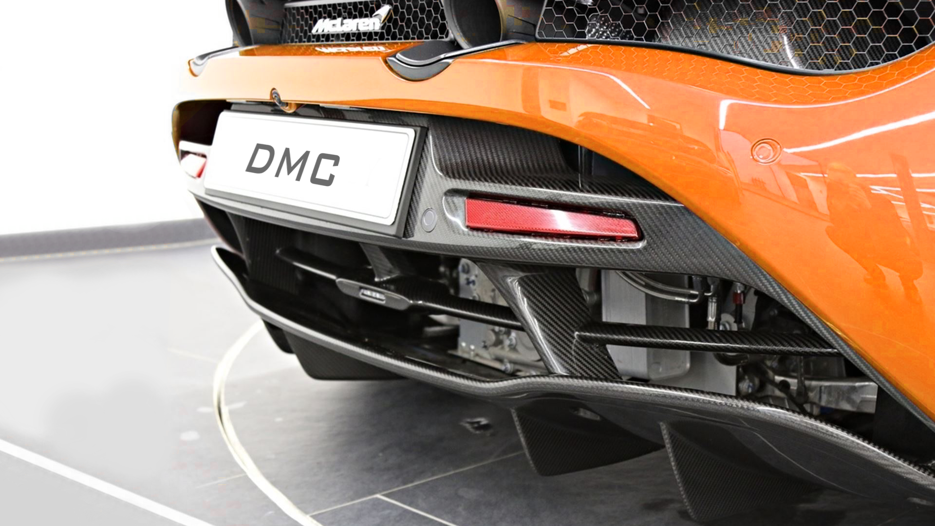 McLaren 720s Carbon Fiber Rear Diffuser with Fins - DMC