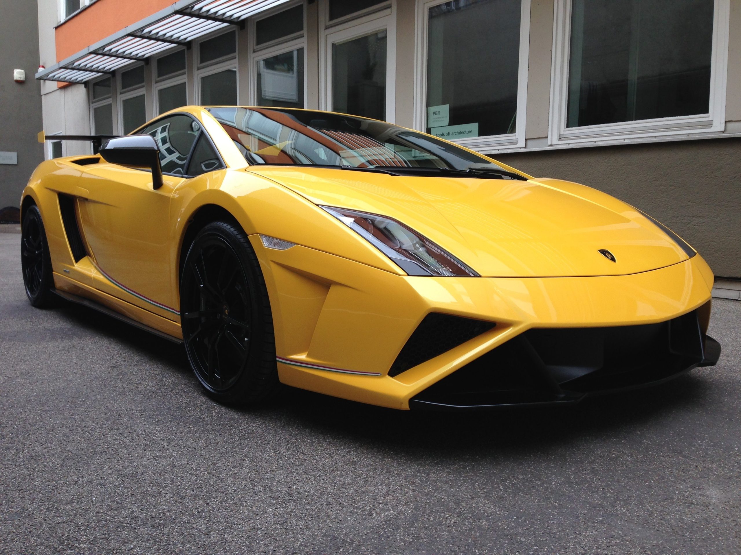 Carbon Fiber Rear Wing Spoiler & Bonnet "Supertrofeo E-GT" fits the OEM Lamborghini Gallardo Coupe & Spyder - Image 4