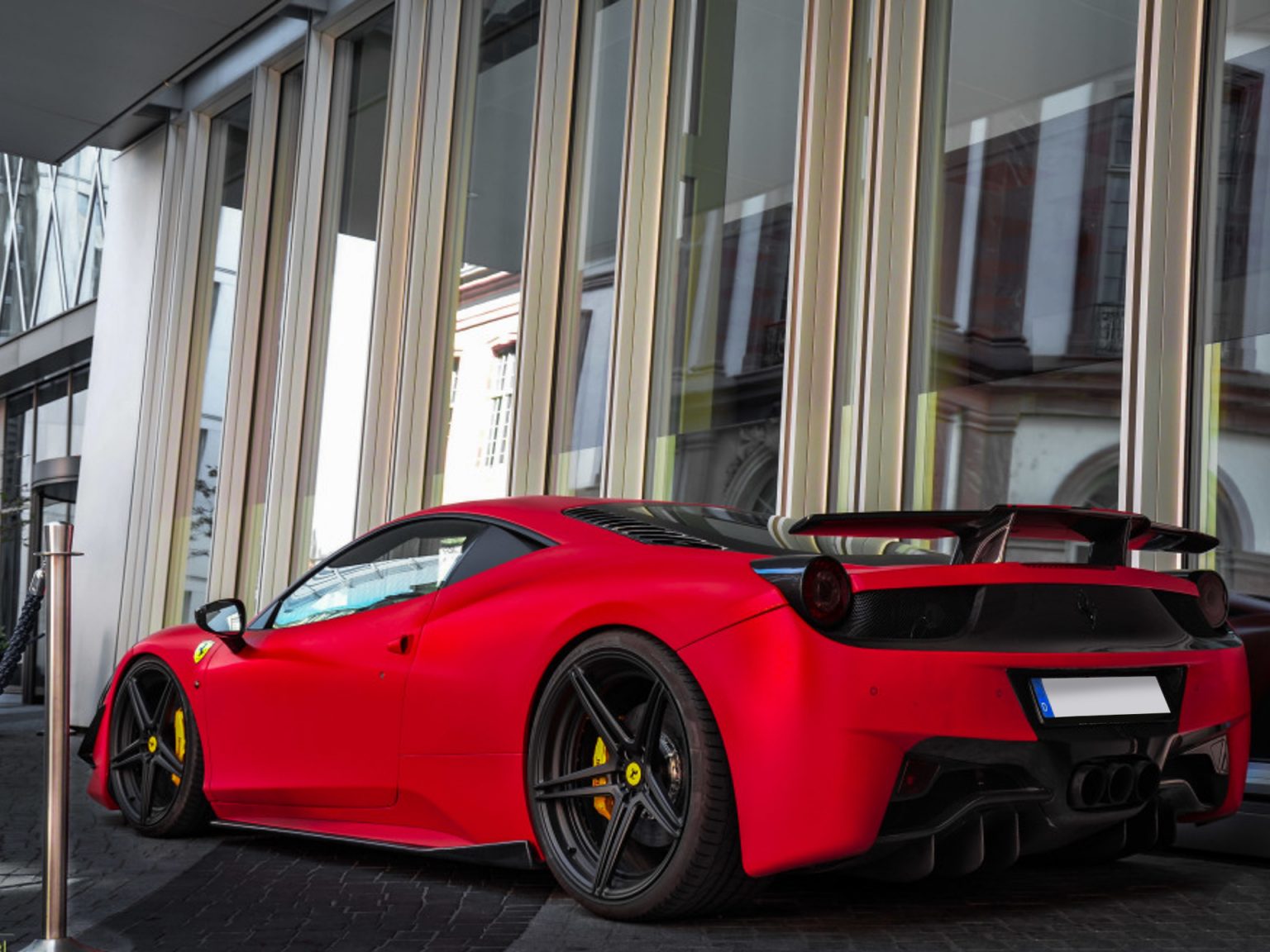 Carbon Fiber Rear Wing Spoiler 