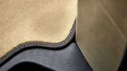 DMC V-Class Carpet