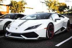 Carbon Fiber Front Lip "Berlin" fits the OEM Lamborghini Huracan Coupe & Spyder