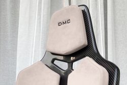 Performance Seat Carbon Fiber of Carbon Fiber and Alcantara - for Ferrari, Lamborghini, McLaren and Porsche and Hypercars