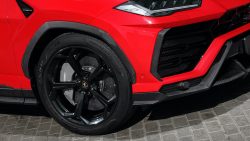 Lamborghini URUS Carbon Fiber Fender Extensions