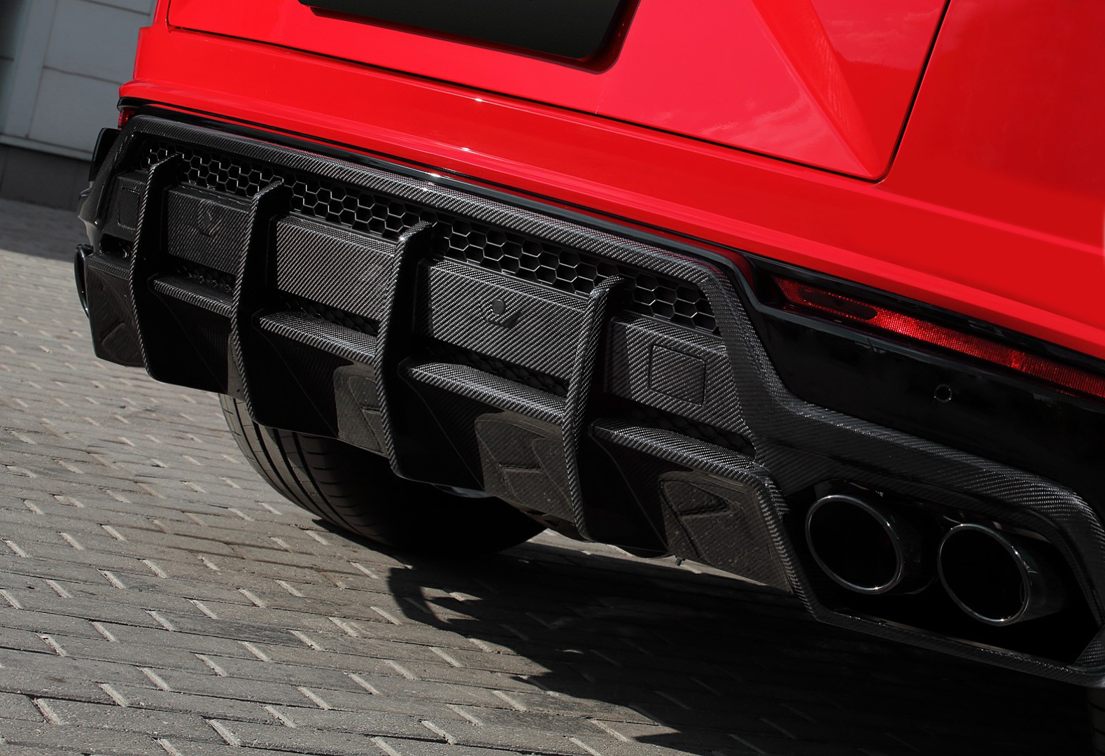 Lamborghini URUS Carbon Fiber Rear Diffuser - DMC