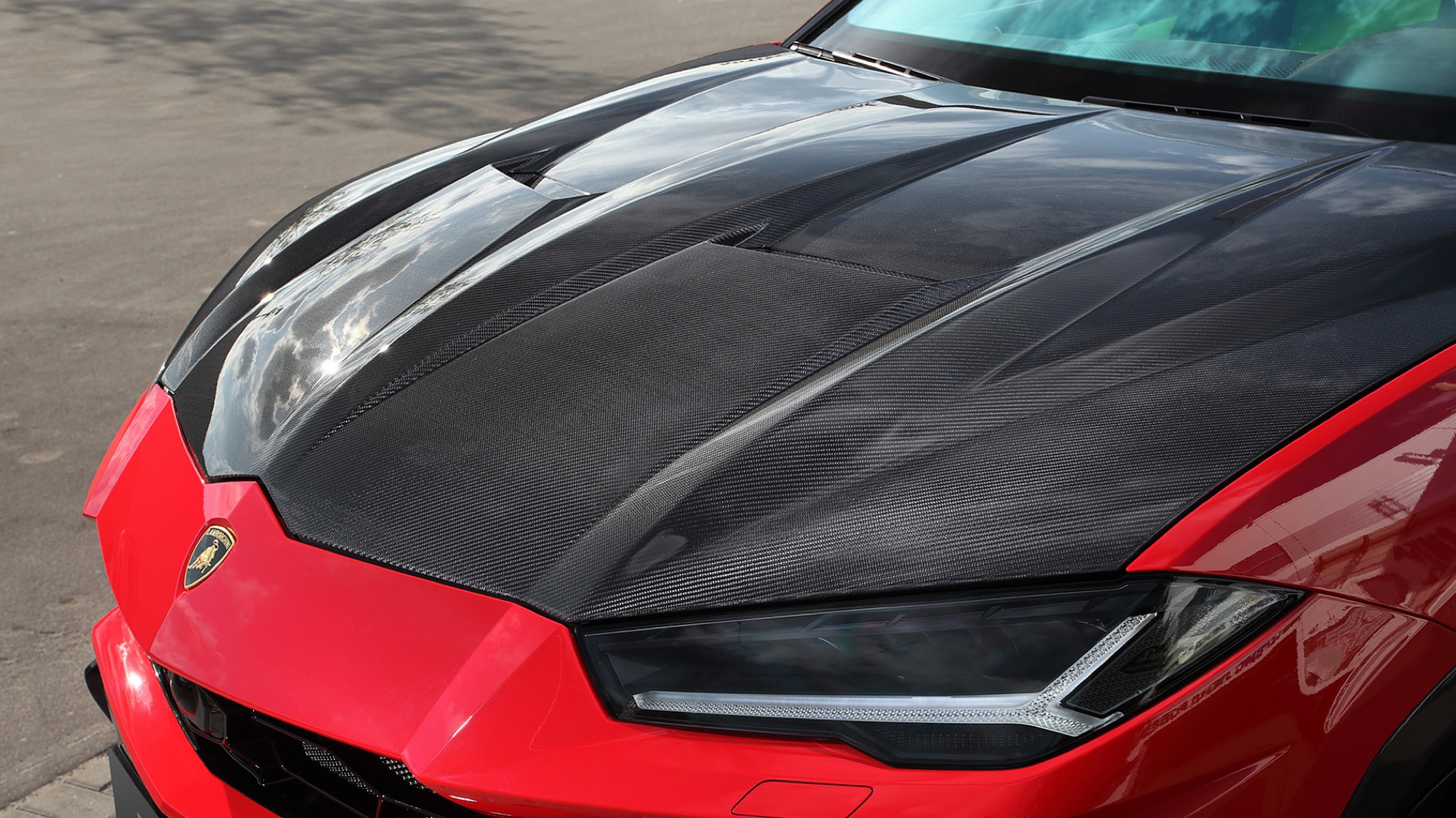 Lamborghini URUS Carbon Fiber Front Hood Engine Bonnet for the OEM SUV  Replacement Facelift - DMC