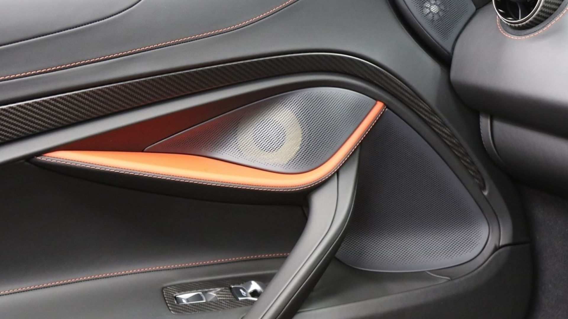 McLaren 720s & 765LT Forged Carbon Fiber Door Side Sills fits Coupe &  Spider Interior - DMC