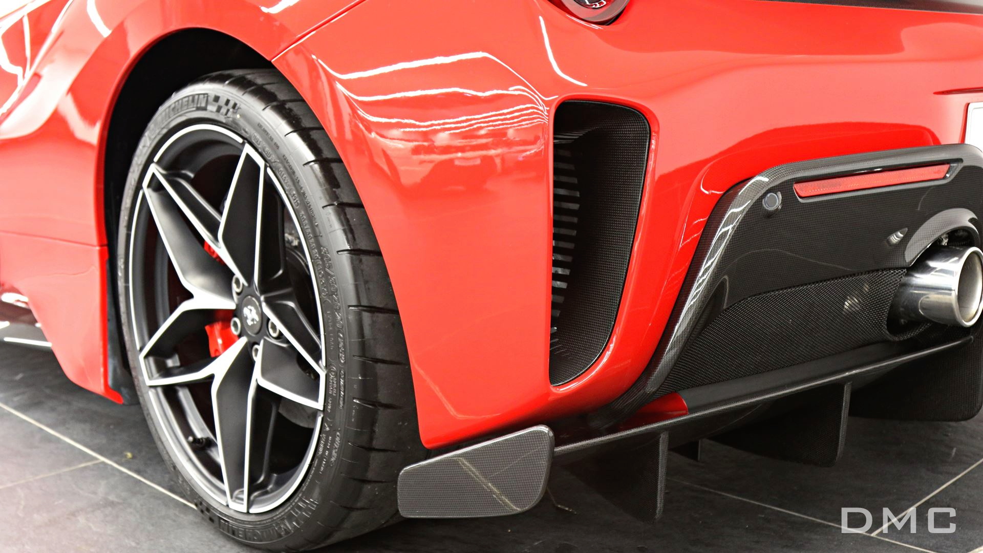 Ferrari 488 Pista Coupe & Spider Forged Carbon Fiber Rear Bumper Air Vents  Ducts Scoops - Dmc