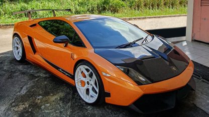 DMC Lamborghini Gallardo Carbon Fiber Front Hood