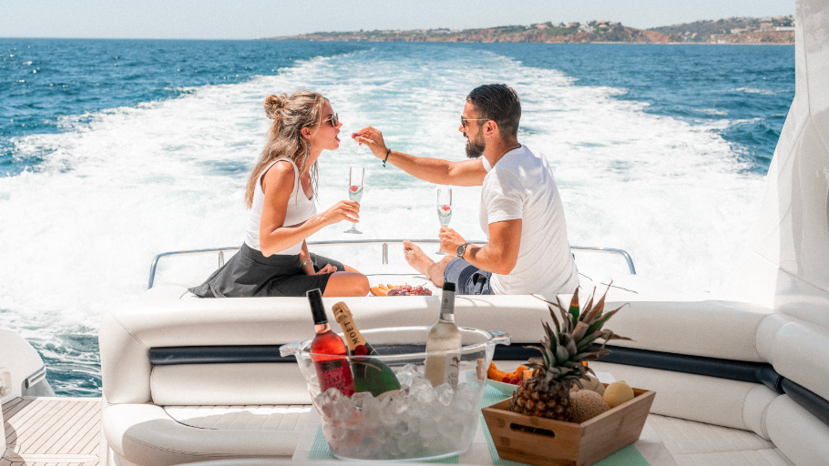 Yacht Dinner Dubai