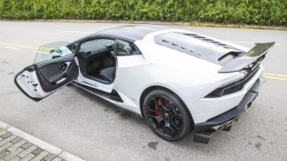 DMC Lamborghini Huracan Carbon Fiber Side Skirts