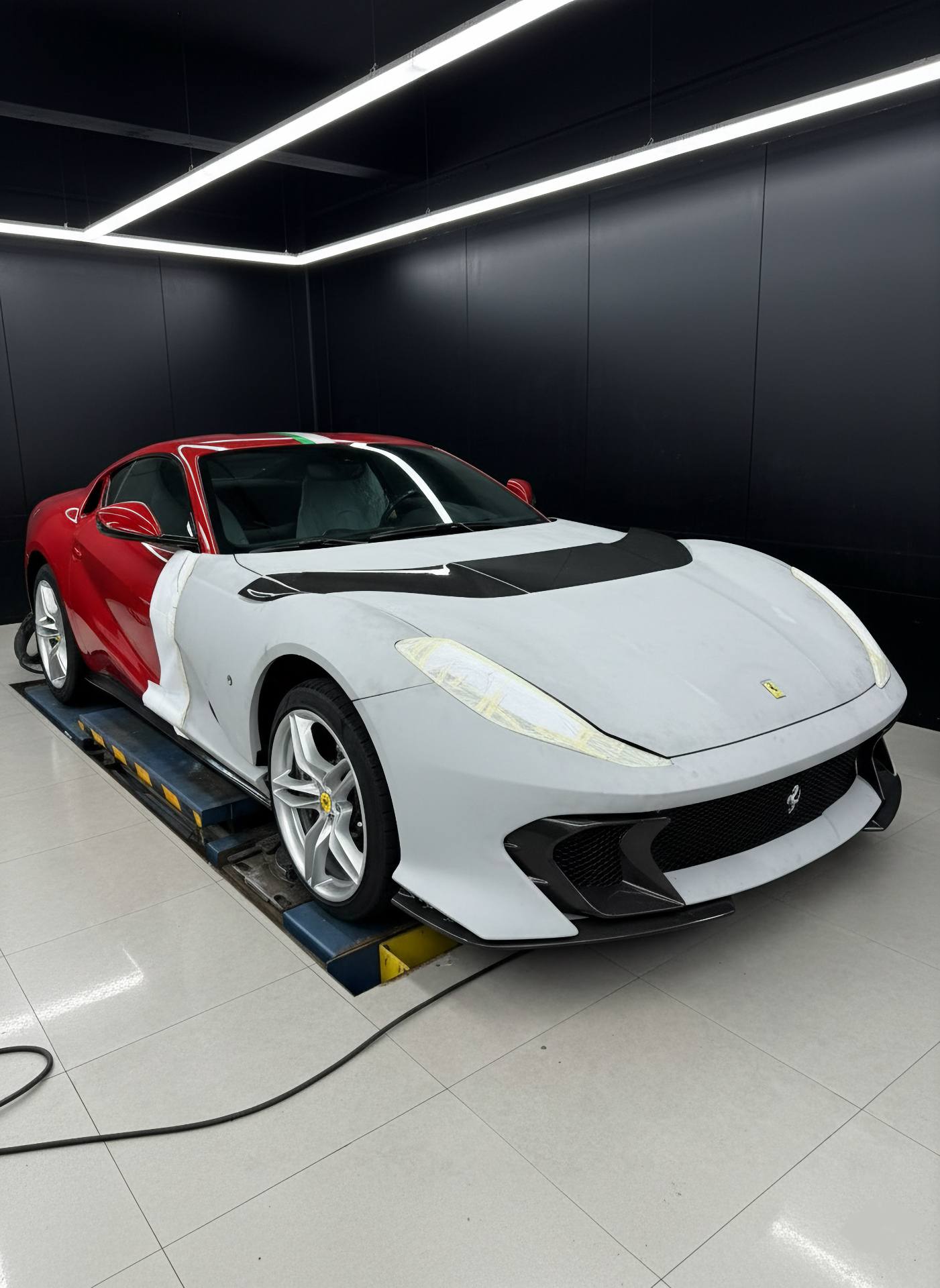 Ferrari 812 Competizione Facelift Body Kit Carbon Fiber , Assembled