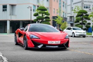 DMC McLaren 570s Carbon Fiber Front Splitter