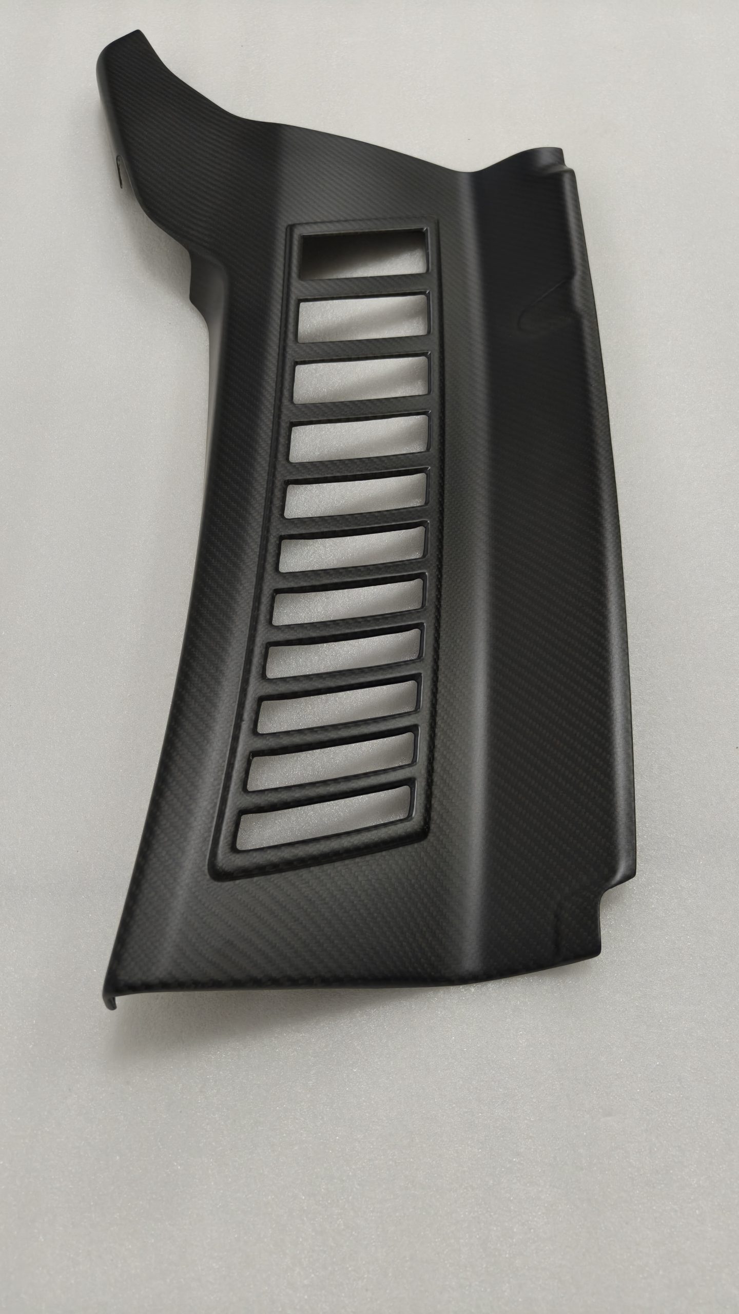 Mercedes Benz SLS OEM Original Black Series Engine Covers Carbon Fiber: Side Panel