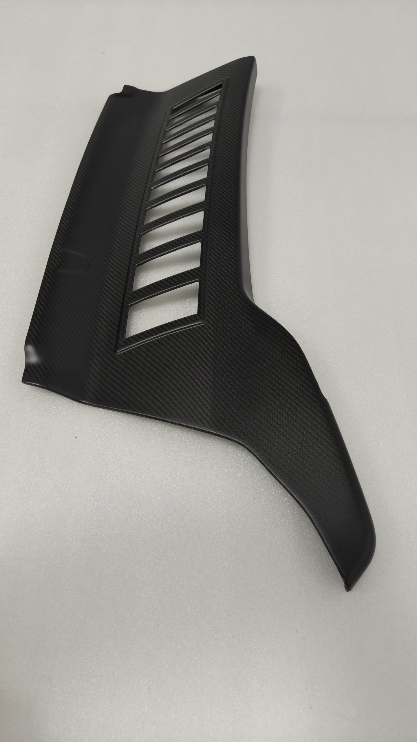 Mercedes Benz SLS OEM Original Black Series Engine Covers Carbon Fiber: Side Panel