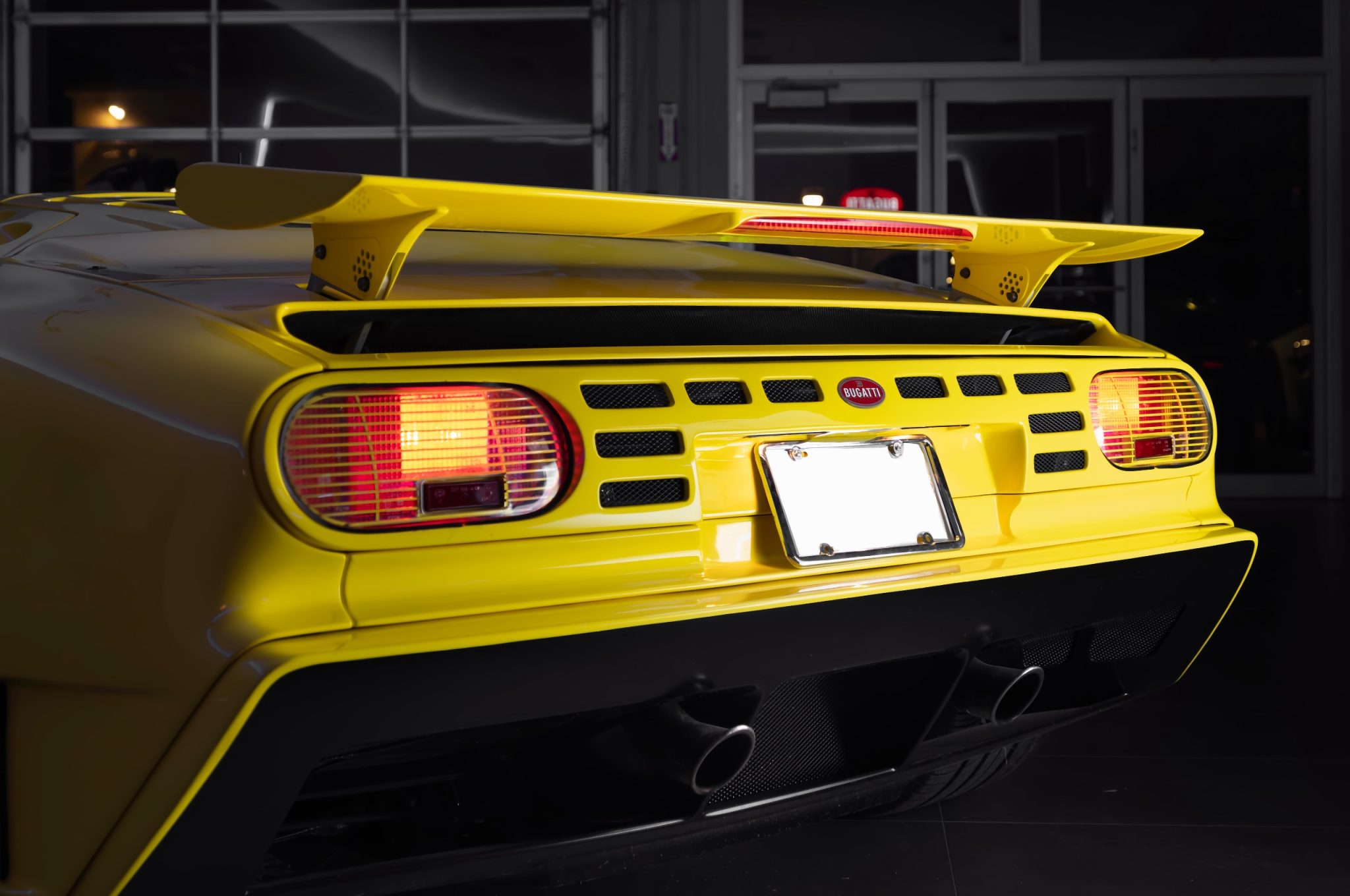 Bugatti Eb110 Rear View Bugatti EB110 SuperSport Wing Spoiler